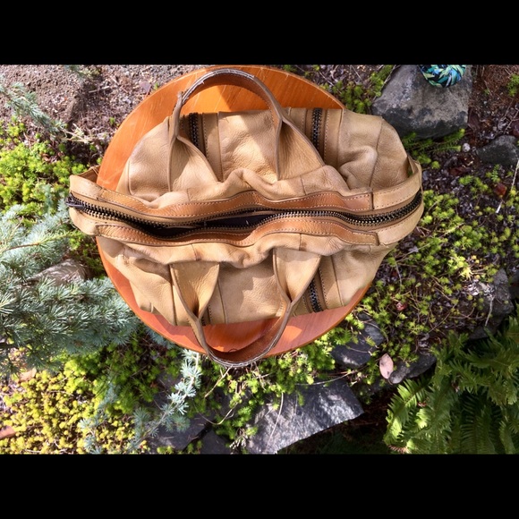 Kelsi Dagger Top Handle Satchel w/ Crossbody Strap - Picture 2 of 4